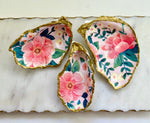 Load image into Gallery viewer, Recycled Oyster Shell Jewelry Dish
